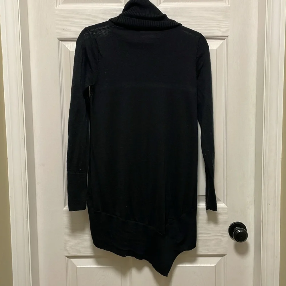 TAHARI | Long | Cowl Neck | 100% ExtraFine Merino Wool | Black | Sweater| Size S - Picture 4 of 15